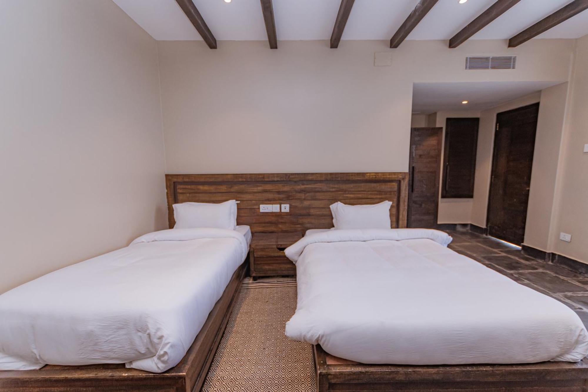 Hotel Raniban Retreat à Pokhara Extérieur photo
