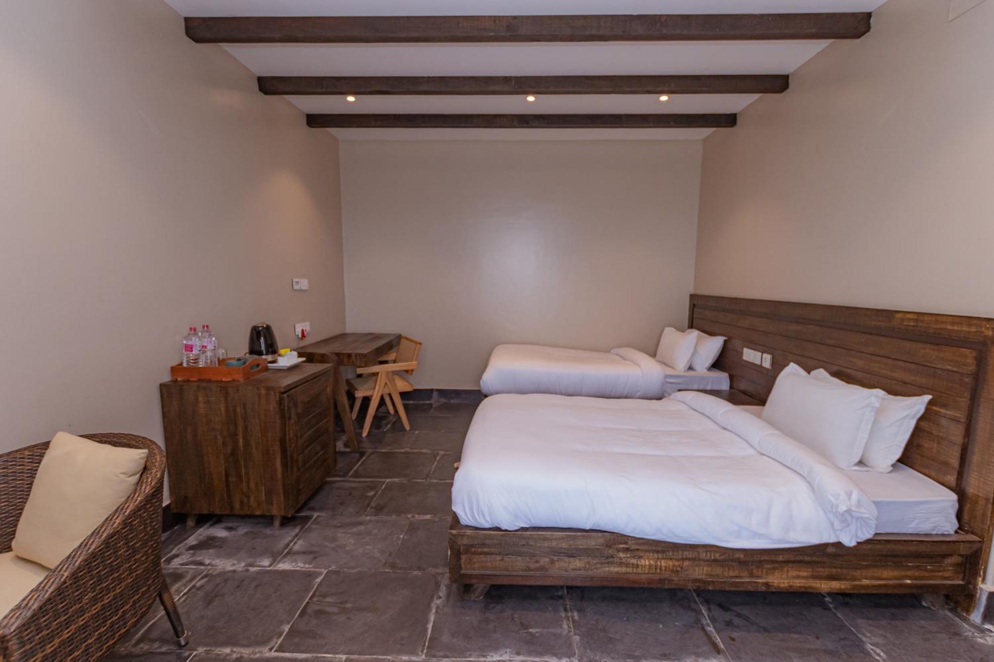 Hotel Raniban Retreat à Pokhara Extérieur photo