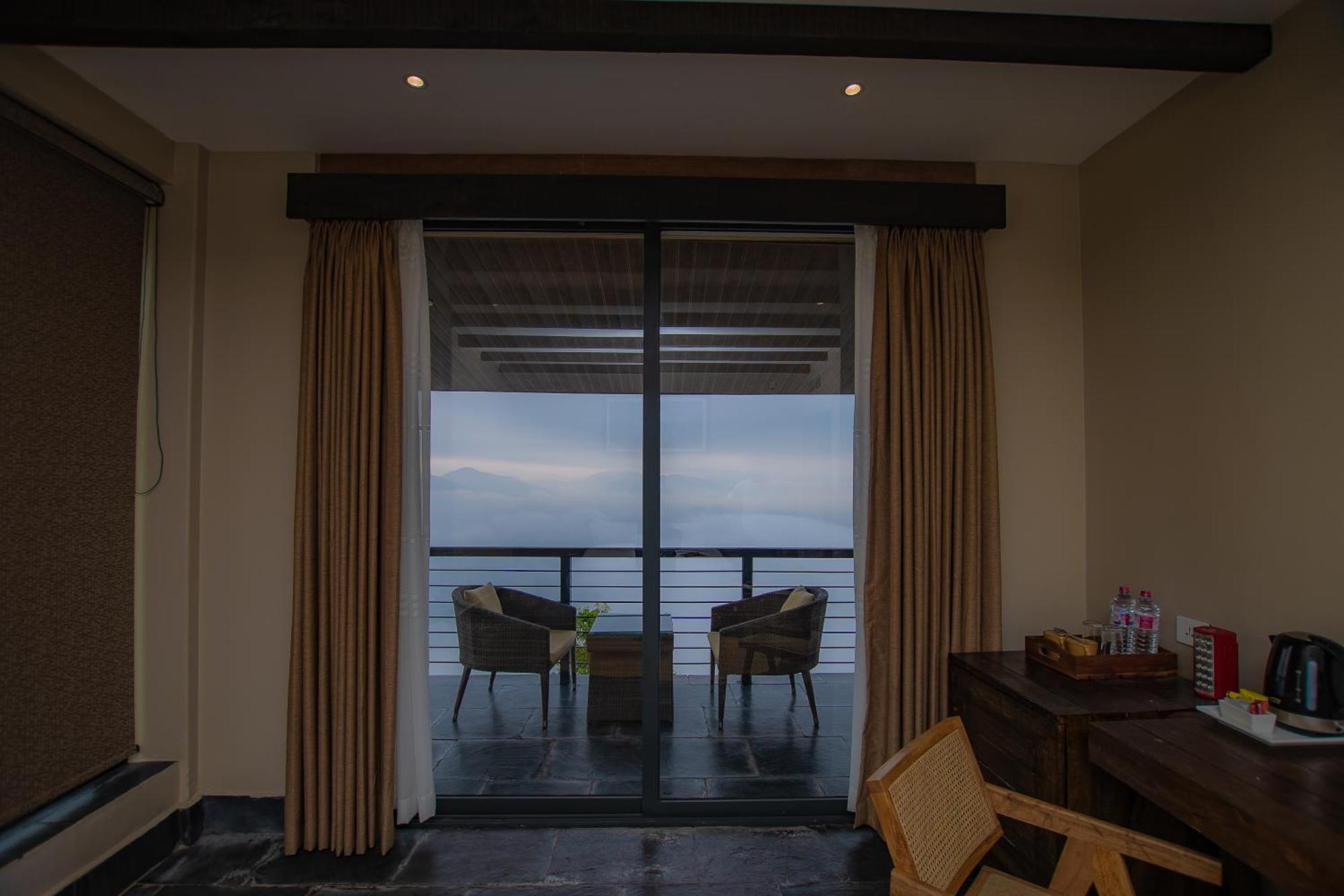 Hotel Raniban Retreat à Pokhara Extérieur photo