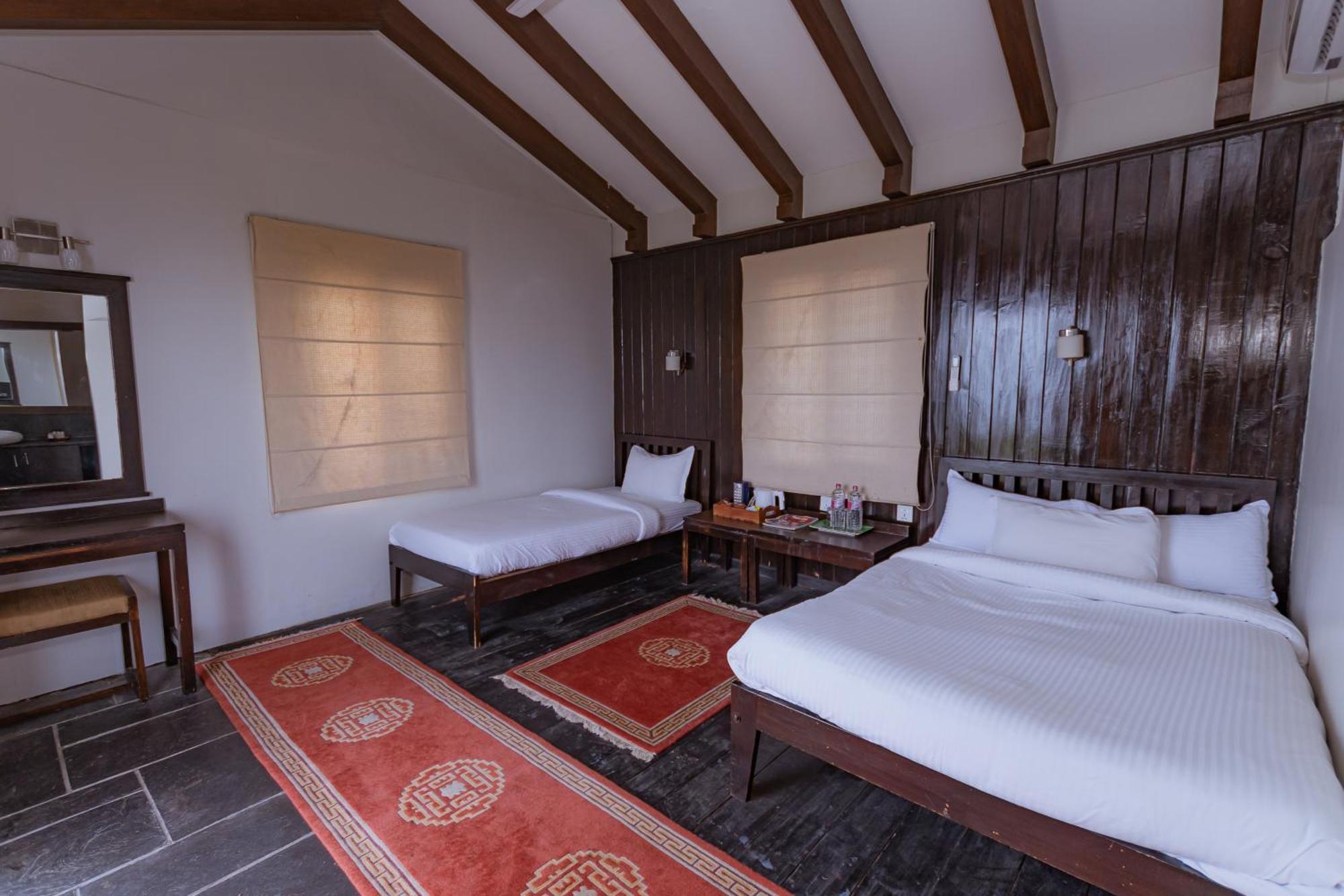 Hotel Raniban Retreat à Pokhara Extérieur photo