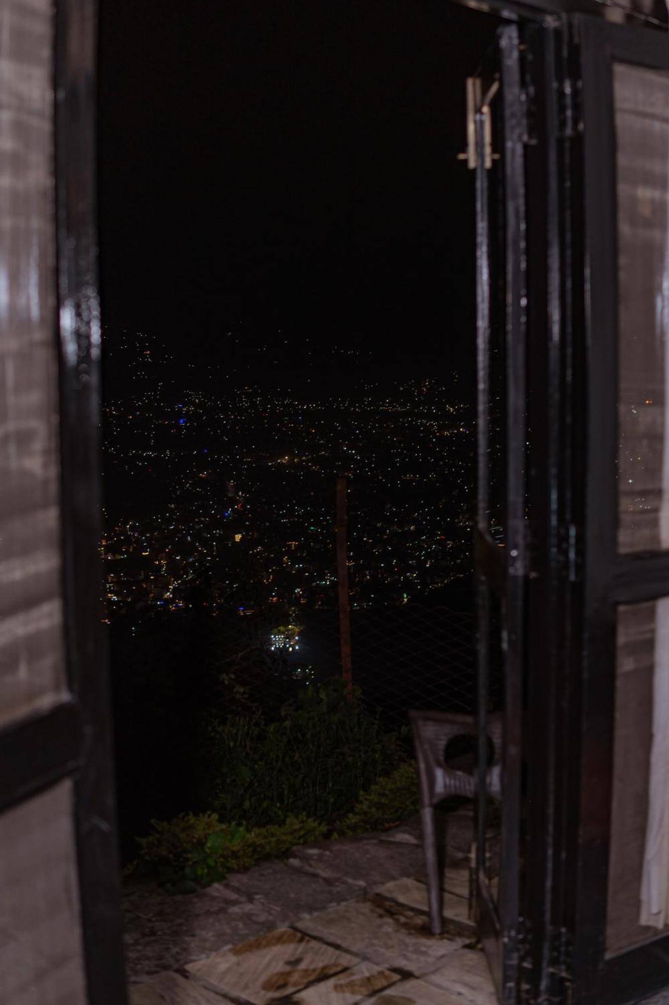 Hotel Raniban Retreat à Pokhara Extérieur photo