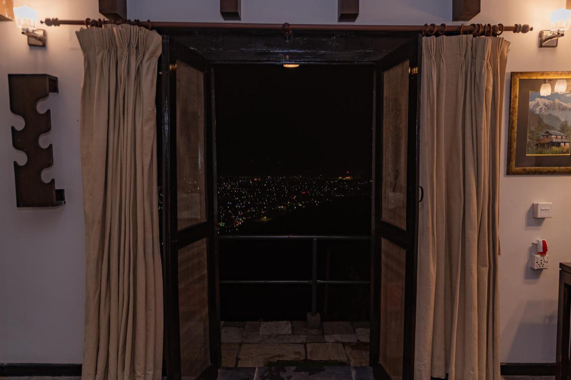 Hotel Raniban Retreat à Pokhara Extérieur photo
