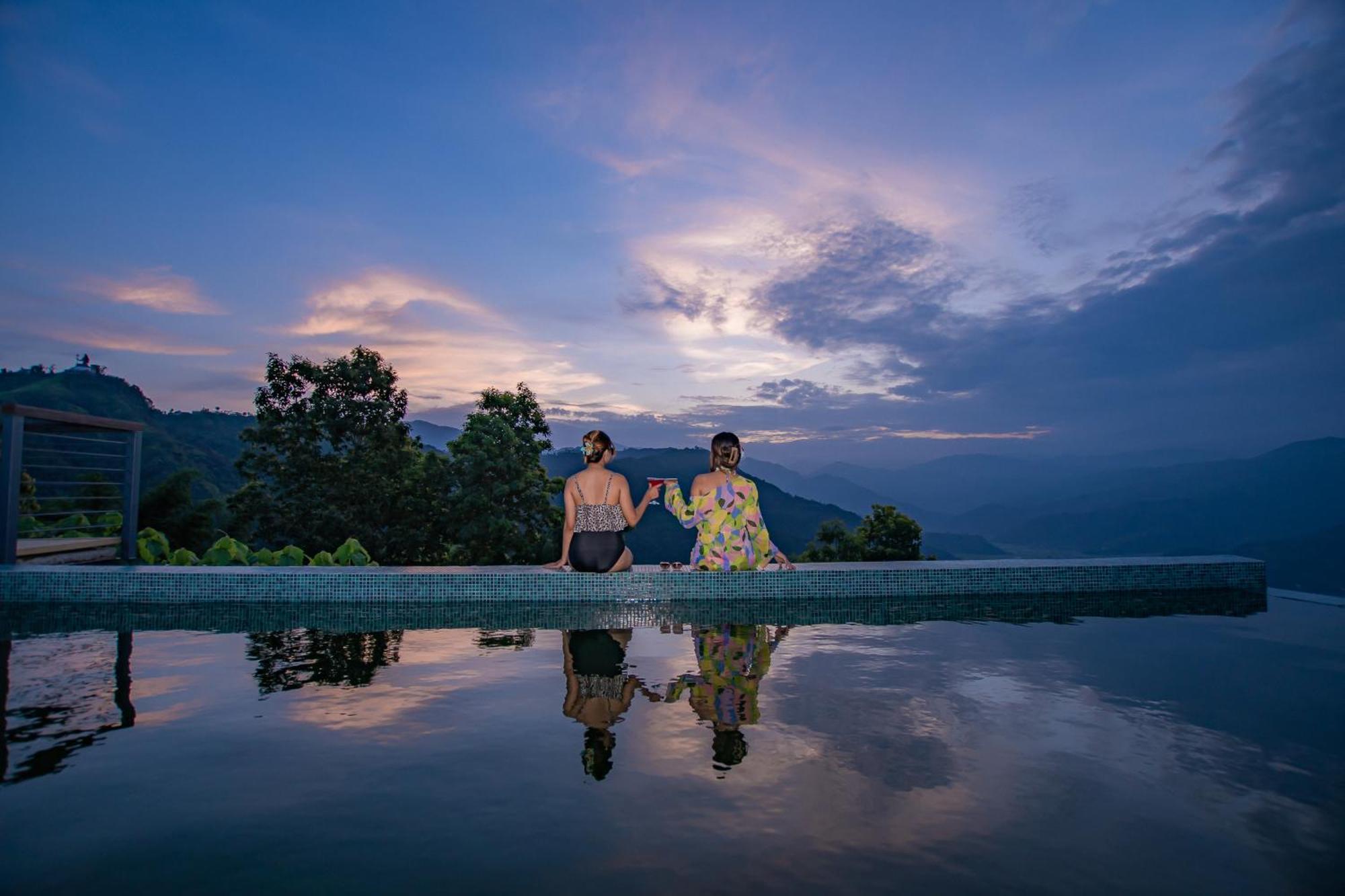 Hotel Raniban Retreat à Pokhara Extérieur photo