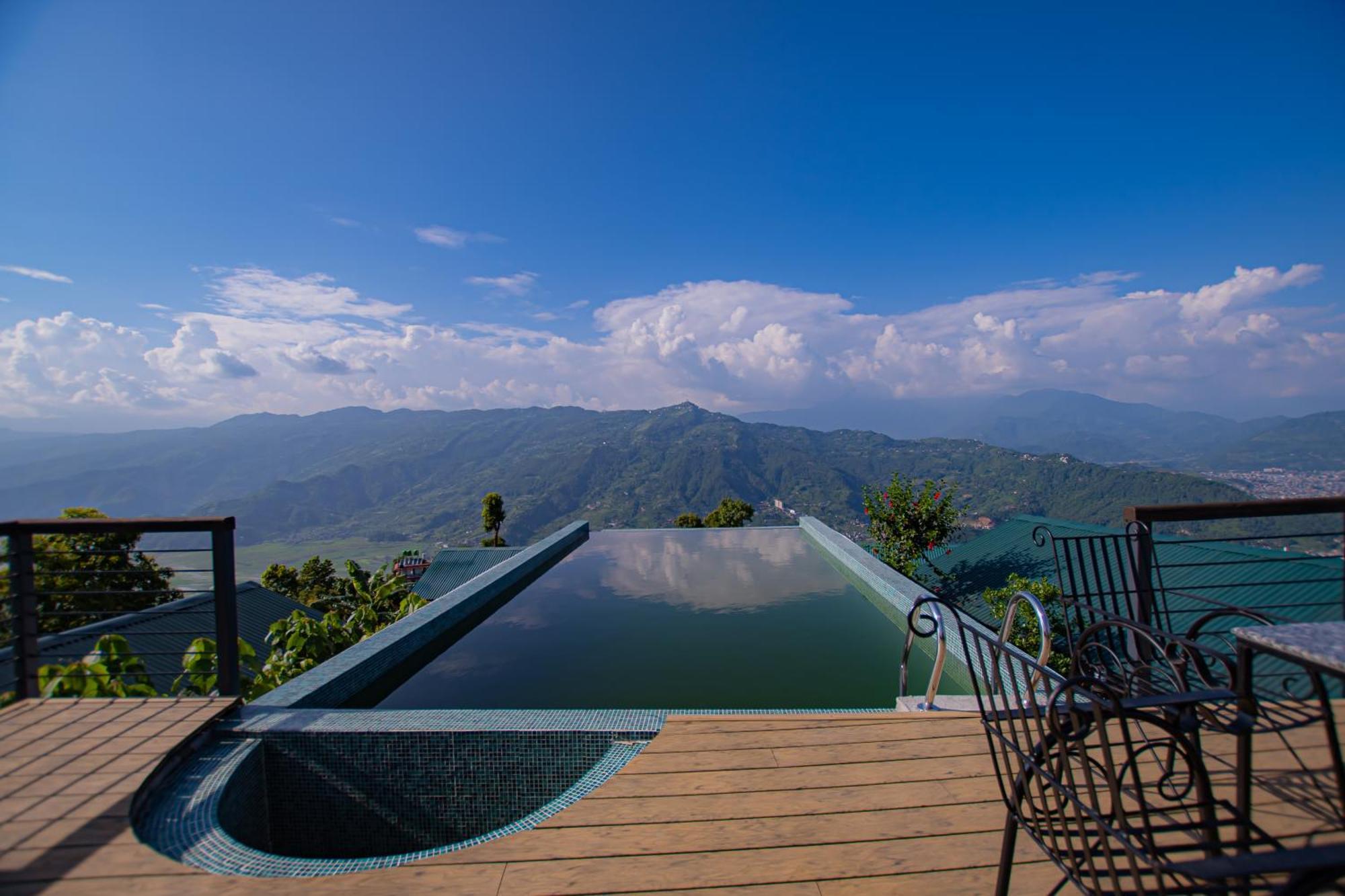 Hotel Raniban Retreat à Pokhara Extérieur photo